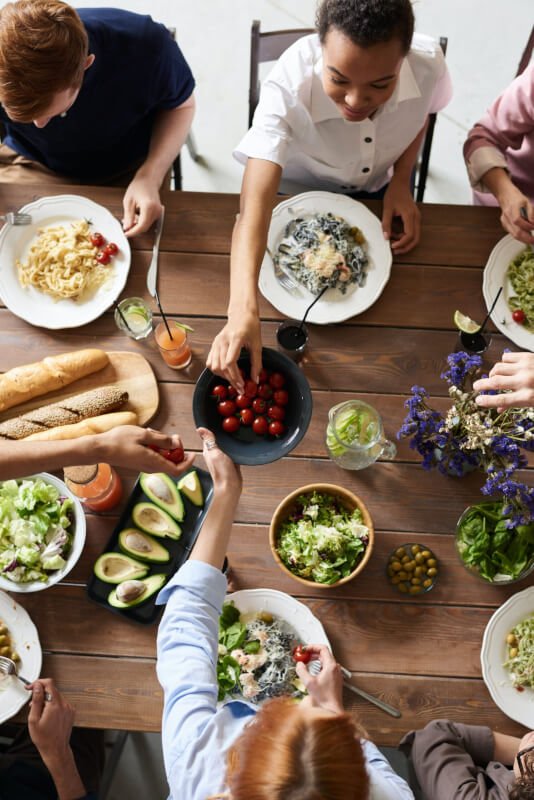 How Do I Properly Clean And Sanitize Kitchen Knives?